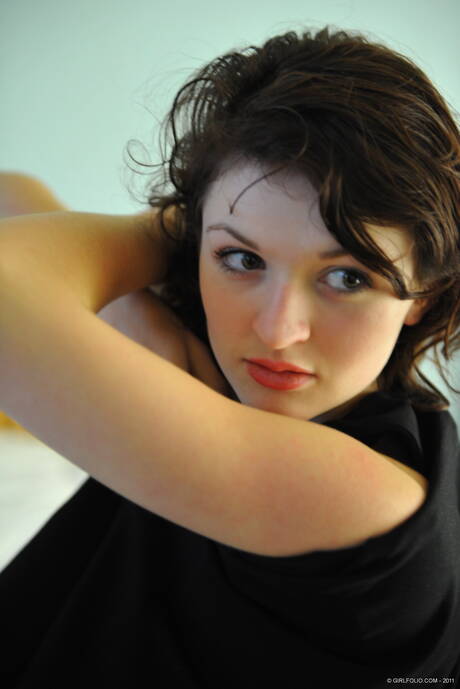 Girl Folio invites you to browse their free pics with Fawna Latrisch exhibit well-done shape